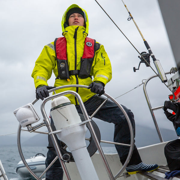 MD318302 HIT Hydrostatic Inflatable PFD Red-Black