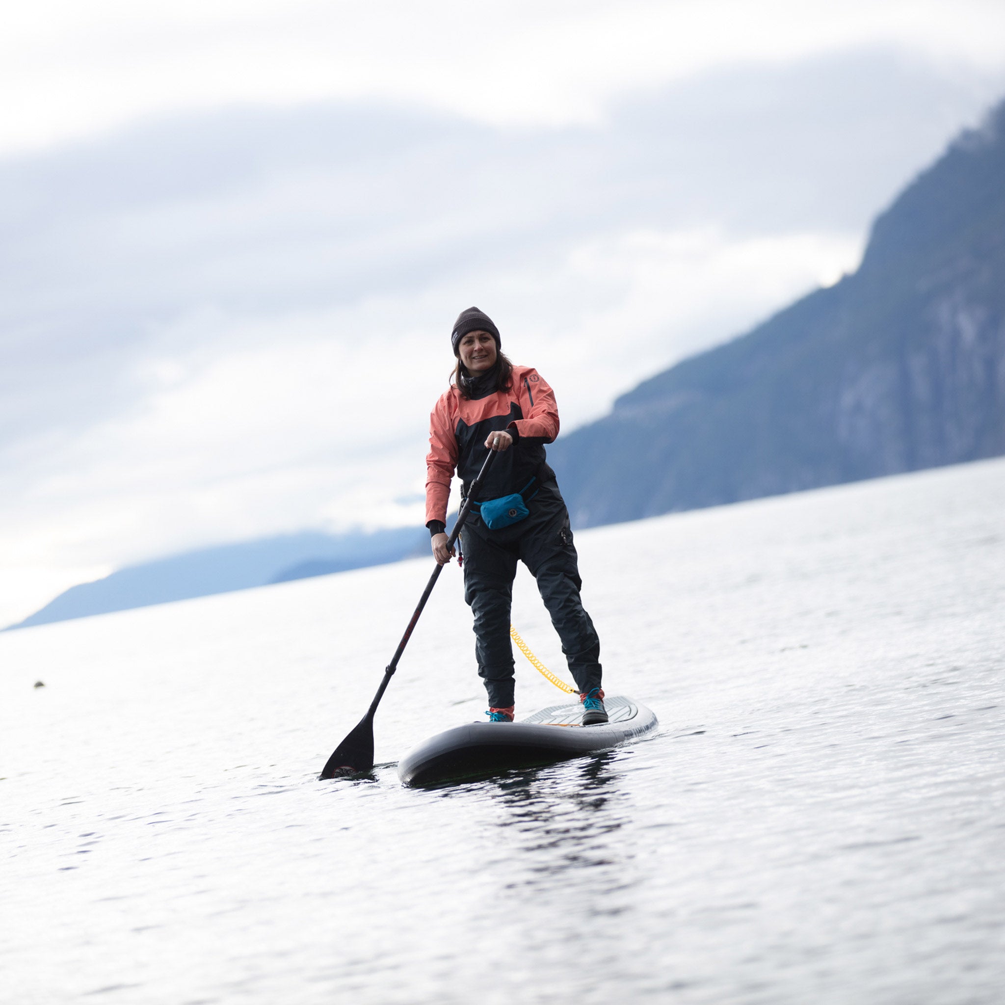 Inflatable clearance pfd belt